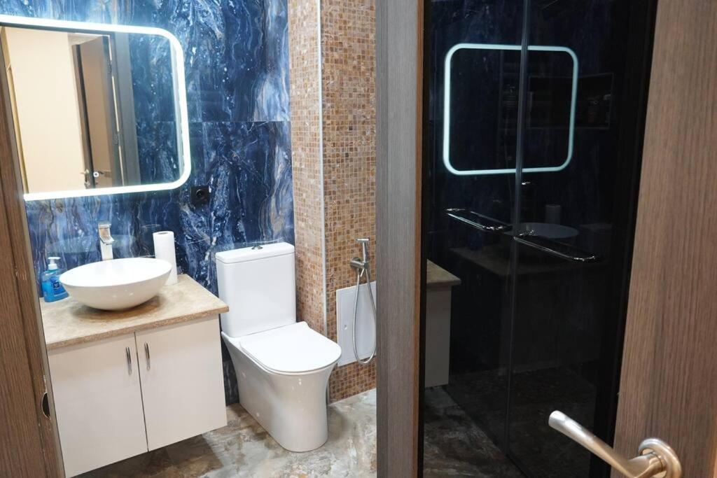 Lovely, Newly Remodeled Apartment In Yerevan! Exterior photo